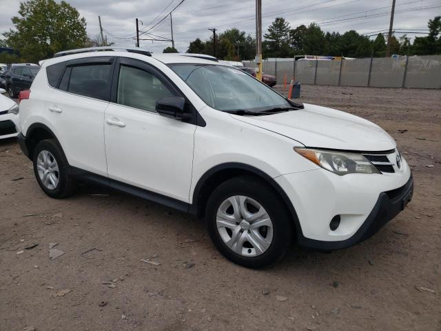 Photo 4 from auction – 2015 TOYOTA RAV4 LE with VIN JTMBFREV2FJ045492