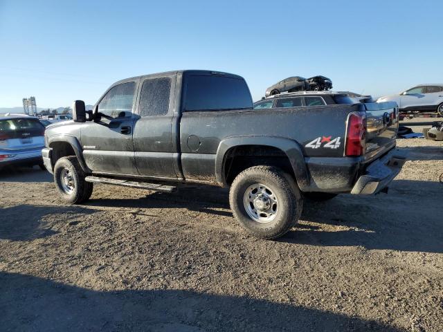 Photo 2 from auction – 2004 CHEVROLET SILVERADO with VIN 1GCHK29U44E209846