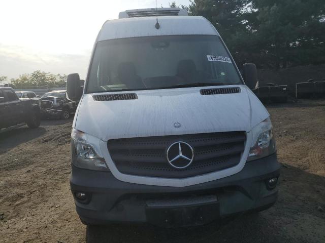 Photo 5 from auction – 2015 MERCEDES-BENZ SPRINTER 2 with VIN WD3PE7CCXF5966487