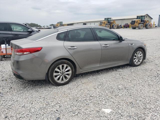 Фото 3 с аукциона – 2016 KIA OPTIMA EX с VIN 5XXGU4L35GG067962
