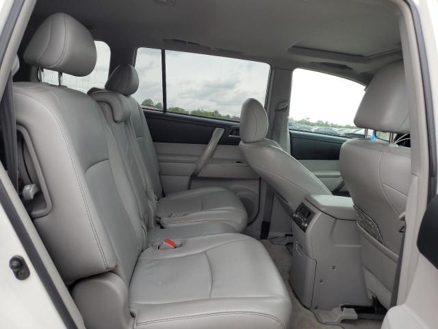 Photo 11 from auction – 2010 TOYOTA HIGHLANDER with VIN 5TDKK3EH4AS018244