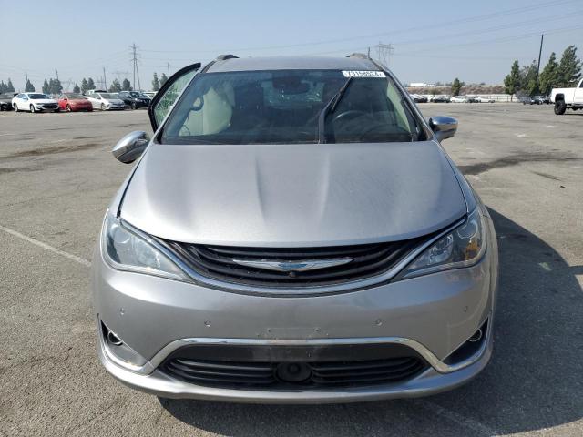Photo 5 from auction – 2018 CHRYSLER PACIFICA H with VIN 2C4RC1N70JR230641