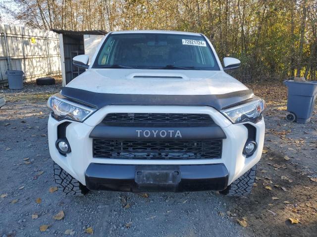 Photo 5 from auction – 2018 TOYOTA 4RUNNER SR with VIN JTEBU5JR2J5600087