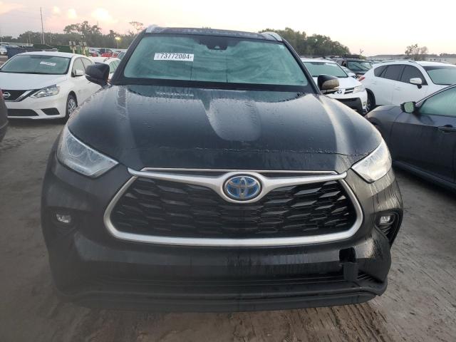 Photo 5 from auction – 2023 TOYOTA HIGHLANDER with VIN 5TDAARAH6PS017001