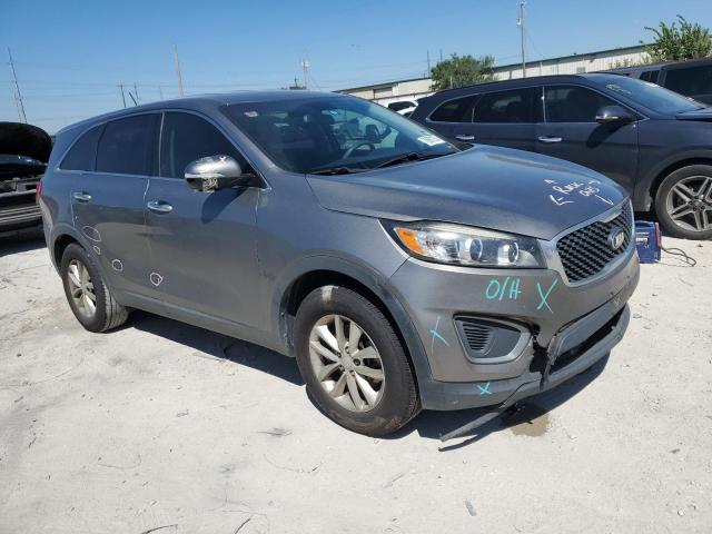 Photo 4 from auction – 2016 KIA SORENTO LX with VIN 5XYPG4A37GG023533