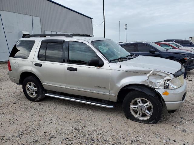 Photo 4 from auction – 2005 FORD EXPLORER X with VIN 1FMZU63K05UA06565