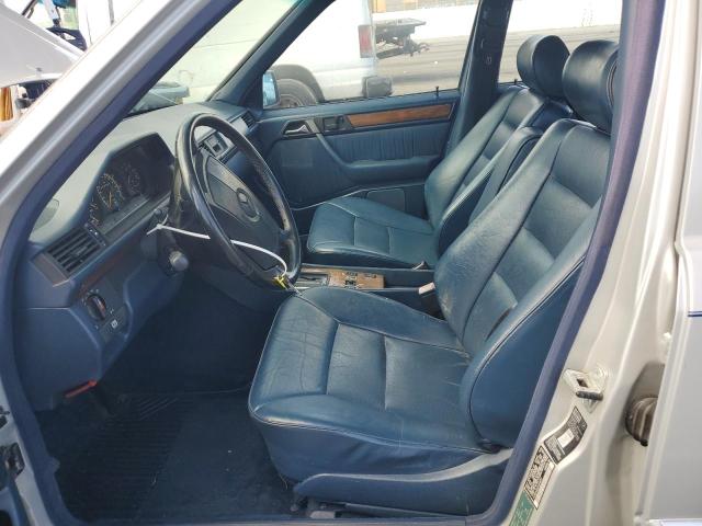 Photo 7 from auction – 1990 MERCEDES-BENZ 300 E with VIN WDBEA30D7LB246817