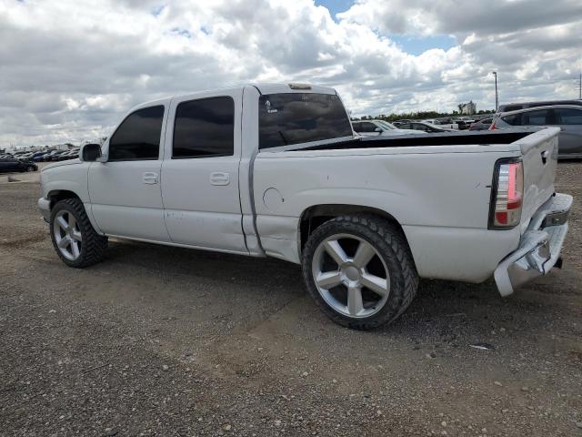Photo 2 from auction – 2005 CHEVROLET SILVERADO with VIN 2GCEC13T451343592