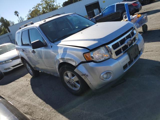 Foto 4 de la subasta – 2010 FORD ESCAPE XLT con VIN 1FMCU0D75AKC84834