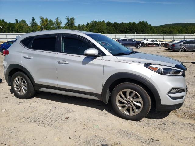 Photo 4 from auction – 2018 HYUNDAI TUCSON SEL with VIN KM8J3CA40JU770073