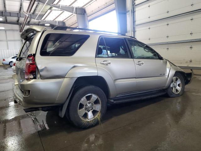 Photo 3 from auction – 2003 TOYOTA 4RUNNER SR with VIN JTEBU14R438007711