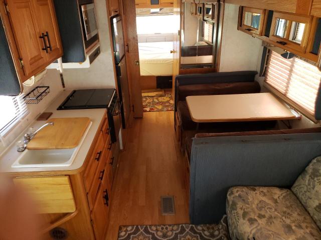 Photo 6 from auction – 2002 GULF STREAM ULTRA with VIN 1FDXE45S32HA93372