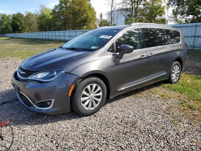 CHRYSLER PACIFICA T 2019 with VIN 2C4RC1BG4KR699060 - Photo from auction