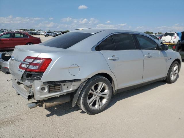 Photo 3 from auction – 2015 FORD TAURUS SE with VIN 1FAHP2D8XFG178109
