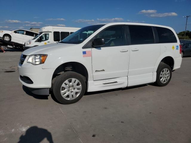 DODGE GRAND CARA 2018 with VIN 2C7WDGBG2JR364030 - Photo from auction