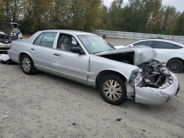 Photo 4 from auction – 2003 FORD CROWN VICT with VIN 2FAFP74W43X195075