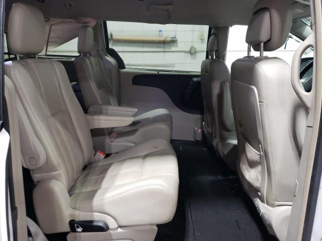 Photo 11 from auction – 2014 CHRYSLER TOWN & COU with VIN 2C4RC1CG7ER133042