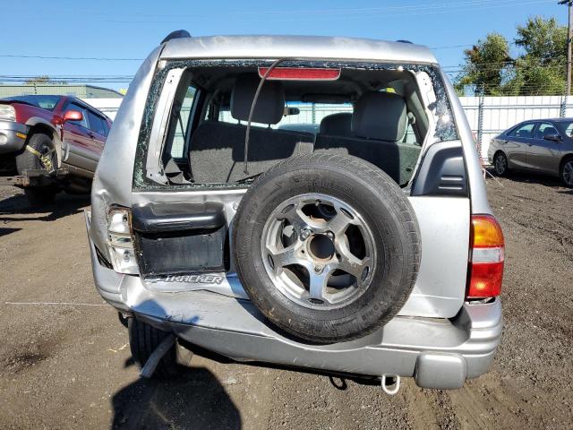 Photo 6 from auction – 2001 CHEVROLET TRACKER LT with VIN 2CNBJ634816947007