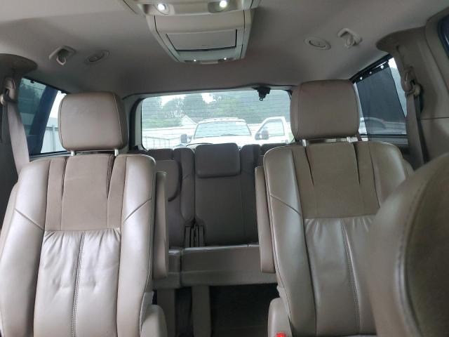 Photo 10 from auction – 2015 CHRYSLER TOWN & COU with VIN 2C4RC1GGXFR754934