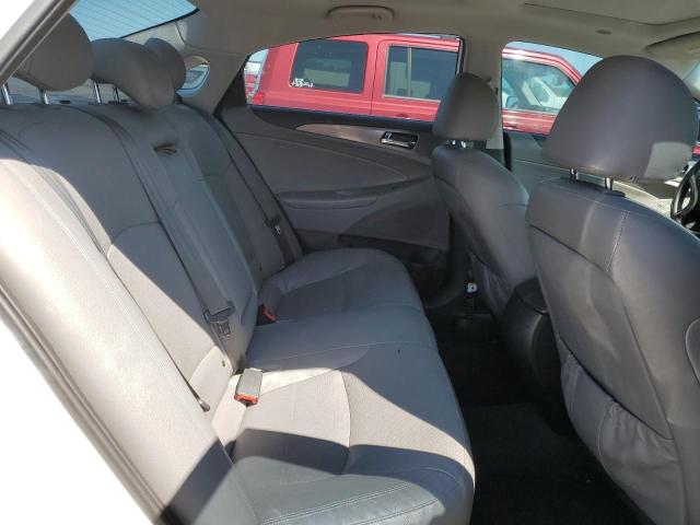 Photo 10 from auction – 2014 HYUNDAI SONATA HYB with VIN KMHEC4A40EA106905