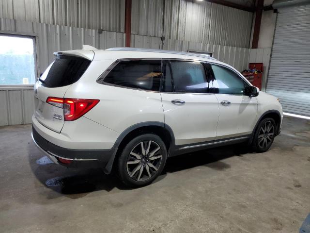 Photo 3 from auction – 2019 HONDA PILOT TOUR with VIN 5FNYF6H95KB044281