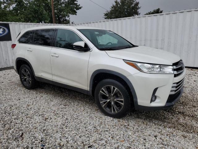Photo 4 from auction – 2019 TOYOTA HIGHLANDER with VIN 5TDZZRFH9KS349768