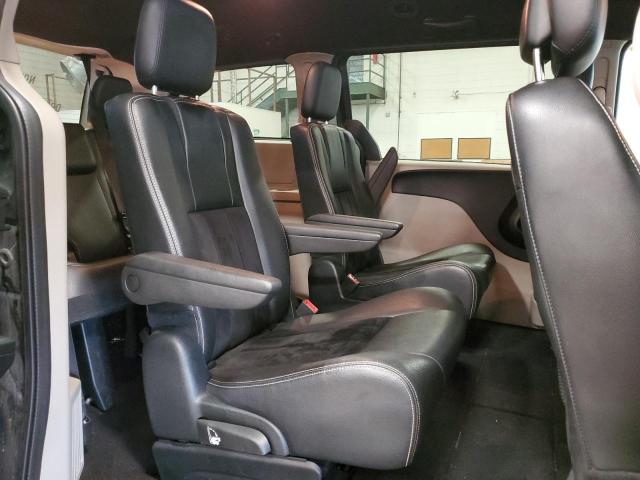 Photo 11 from auction – 2017 DODGE GRAND CARA with VIN 2C4RDGCG4HR857369
