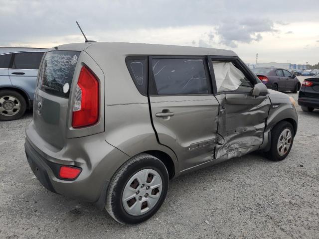 Photo 3 from auction – 2013 KIA SOUL with VIN KNDJT2A54D7556004