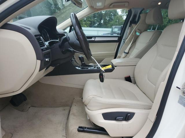 Photo 7 from auction – 2012 VOLKSWAGEN TOUAREG V6 with VIN WVGFF9BP2CD004731