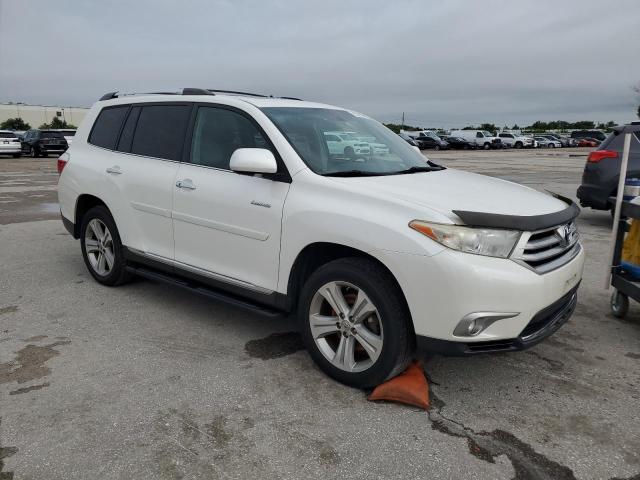 Photo 4 from auction – 2013 TOYOTA HIGHLANDER with VIN 5TDDK3EH4DS237508