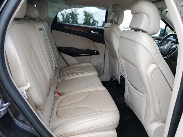 Photo 11 from auction – 2018 LINCOLN MKC SELECT with VIN 5LMCJ2D95JUL31688