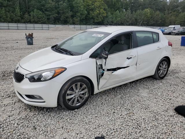 صورة رقم 1 من المزاد - 2015 KIA FORTE EX مع VIN KNAFX5A85F5265092