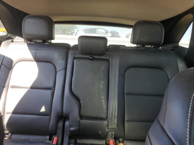 Photo 10 from auction – 2020 FORD ESCAPE SEL with VIN 1FMCU0H68LUC69236