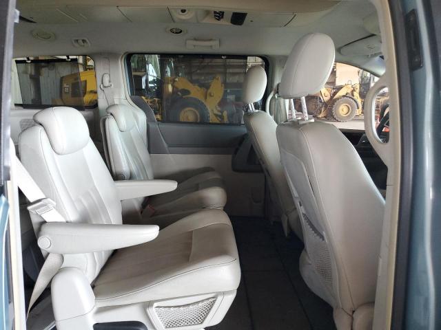 Photo 11 from auction – 2010 CHRYSLER TOWN & COU with VIN 2A4RR5DX1AR193147