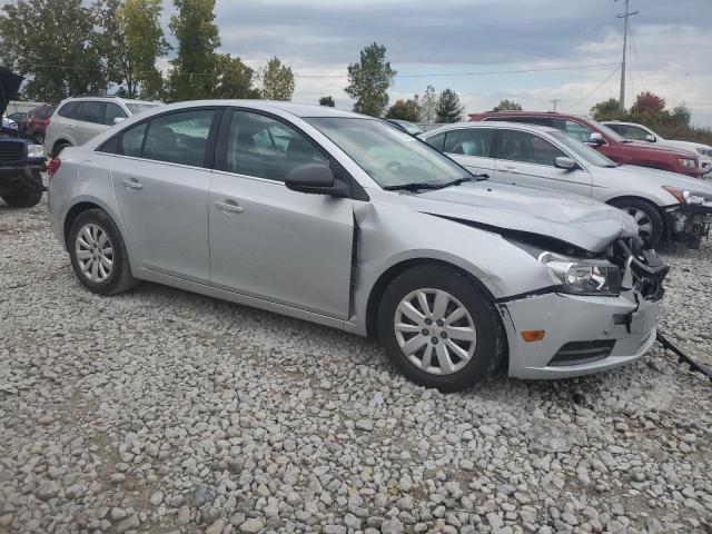 Photo 4 from auction – 2011 CHEVROLET CRUZE LS with VIN 1G1PC5SH9B7268375