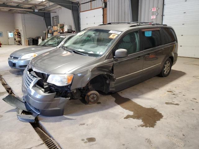CHRYSLER TOWN & COU 2010 with VIN 2A4RR5D14AR442178 - Photo from auction