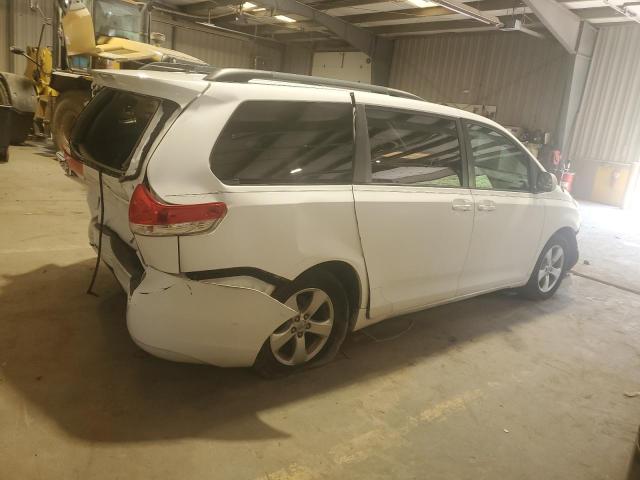 Photo 3 from auction – 2011 TOYOTA SIENNA LE with VIN 5TDKK3DC7BS020321