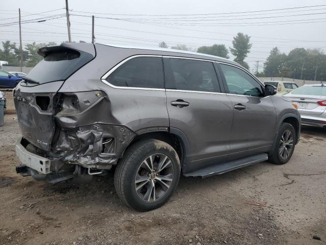 Photo 3 from auction – 2016 TOYOTA HIGHLANDER with VIN 5TDJKRFH5GS264158