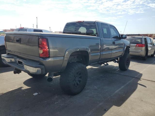 Photo 3 from auction – 2002 CHEVROLET SILVERADO with VIN 1GCHC29G52E103474