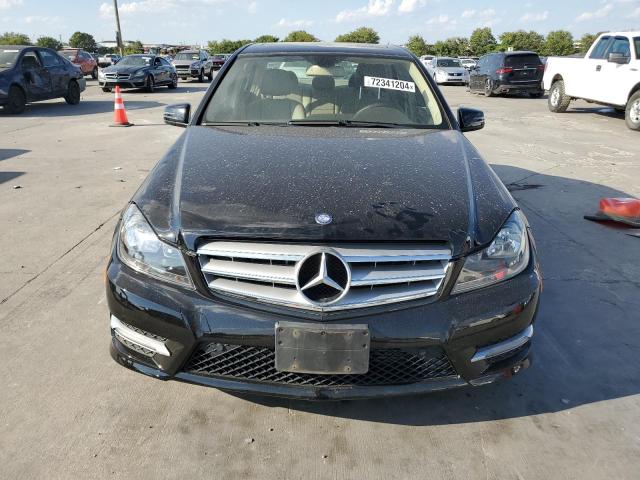 Photo 5 from auction – 2012 MERCEDES-BENZ C 250 with VIN WDDGF4HBXCA676972