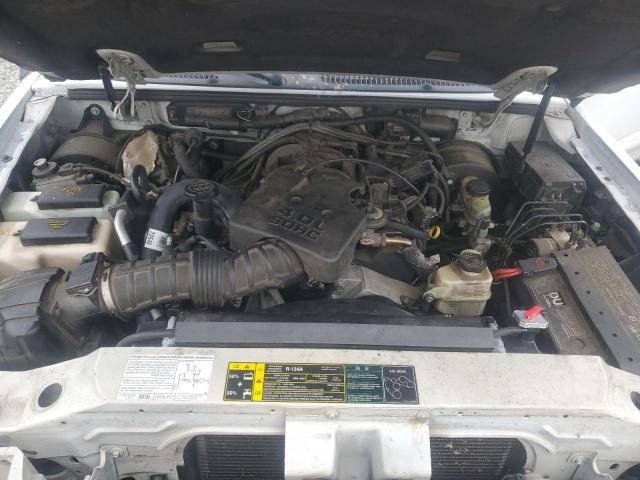 Photo 11 from auction – 2004 FORD EXPLORER S with VIN 1FMZU67K84UA70703