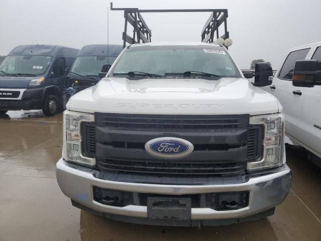 Фото 5 с аукциона – 2017 FORD F250 SUPER с VIN 1FTBF2A66HEE73860