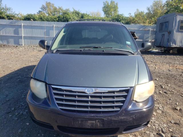 Photo 5 from auction – 2006 CHRYSLER TOWN AND C with VIN 2A4GP54L86R786599