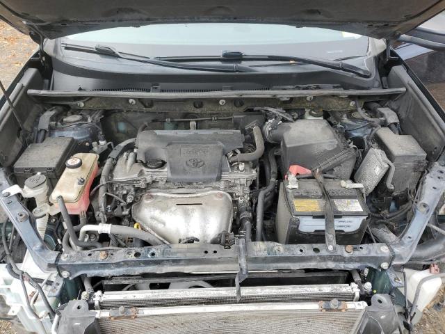 Photo 12 from auction – 2018 TOYOTA RAV4 LE with VIN JTMBFREV6JJ256283