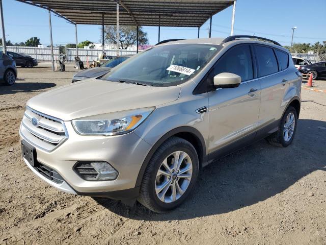 FORD ESCAPE SE 2018 with VIN 1FMCU0GD6JUB26055 - Photo from auction
