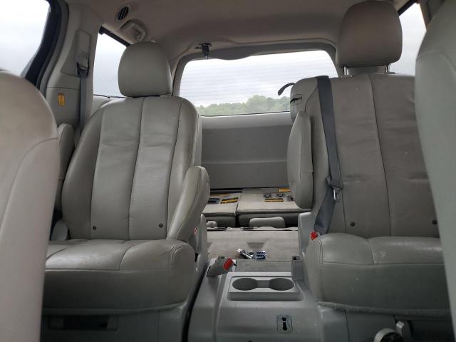 Photo 10 from auction – 2012 TOYOTA SIENNA LE with VIN 5TDKK3DC7CS232671
