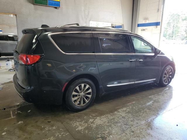 Photo 3 from auction – 2018 CHRYSLER PACIFICA T with VIN 2C4RC1BG8JR131764