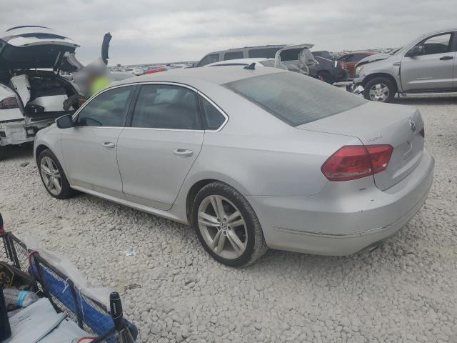 Photo 2 from auction – 2013 VOLKSWAGEN PASSAT SEL with VIN 1VWCM7A37DC024140