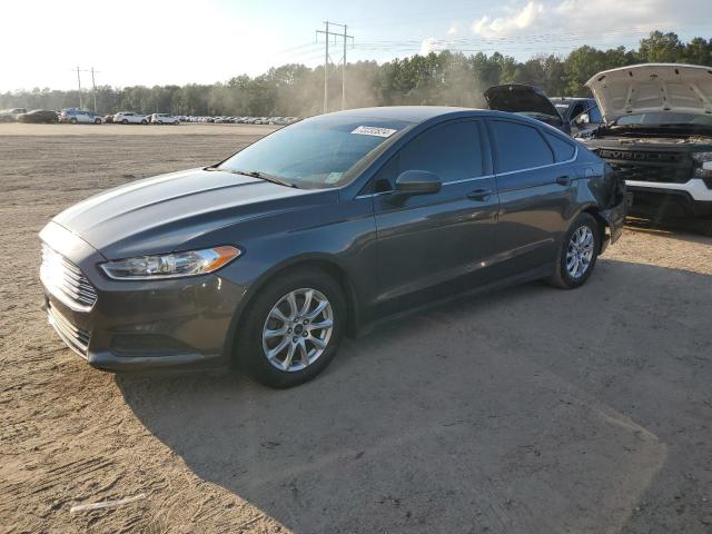 FORD FUSION S 2015 with VIN 3FA6P0G77FR168712 - Photo from auction