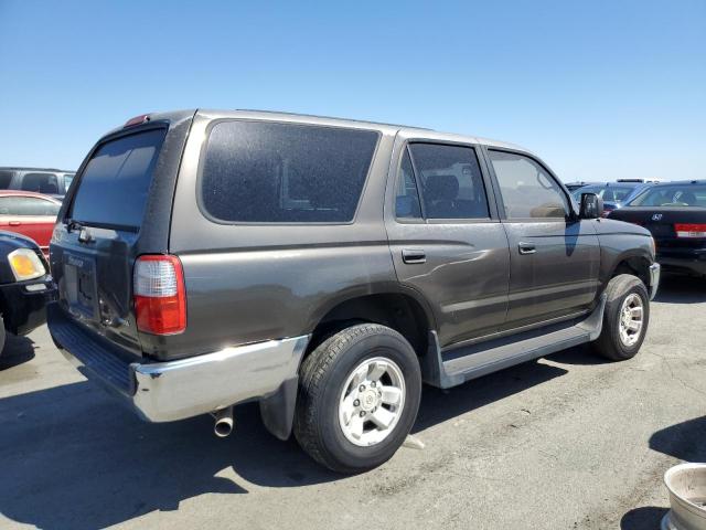 Photo 3 from auction – 1998 TOYOTA 4RUNNER SR with VIN JT3GN86R2W0091676